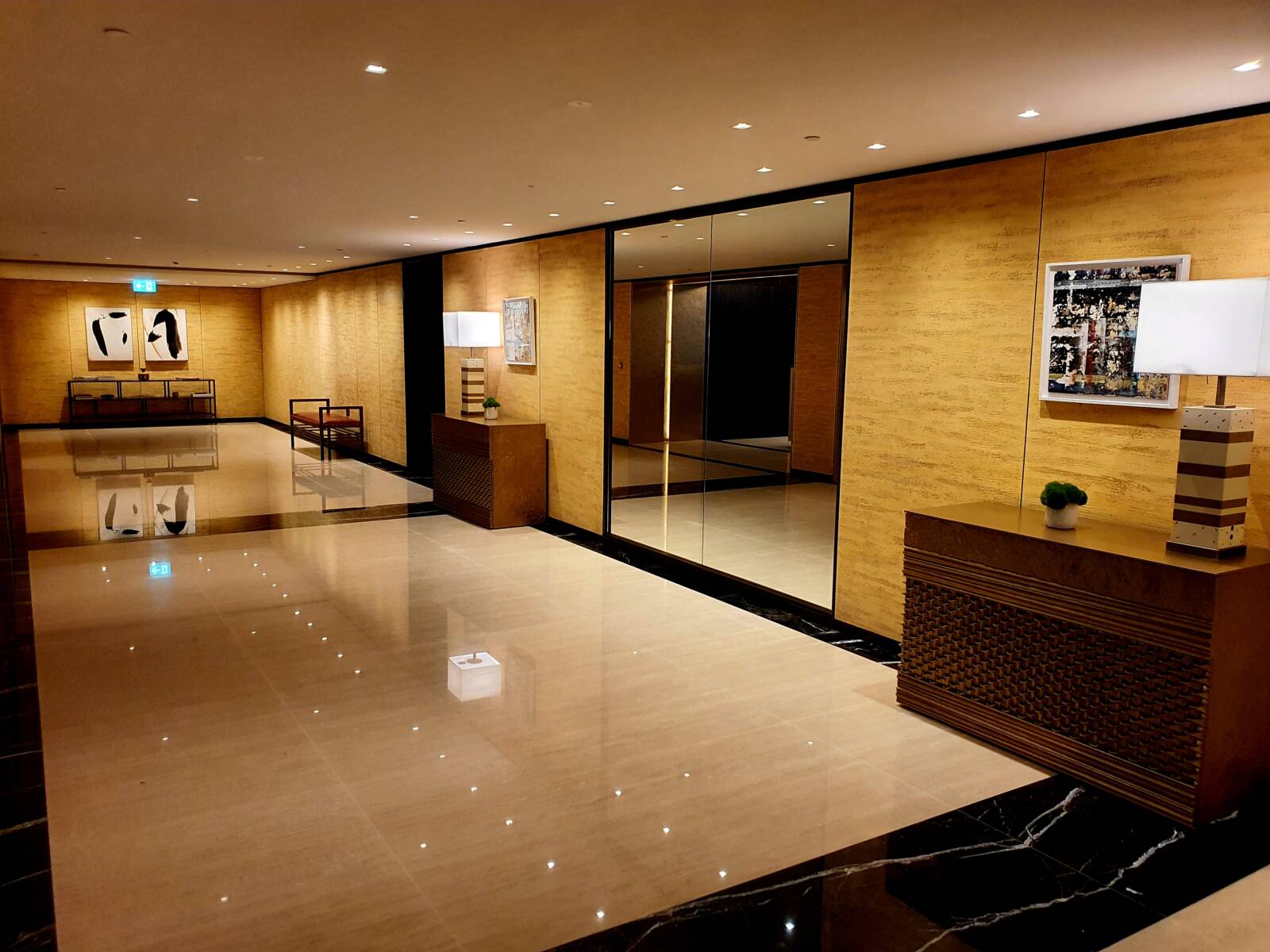 Beyond the Surface: Why Venetian Plaster is the Sustainable Choice for 2026 Luxury Interiors